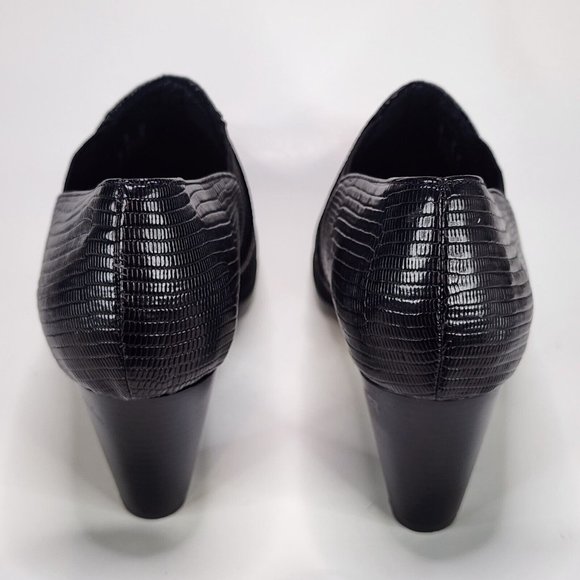 Nuture Boots Womens Size 8.5  Black Leather Suede Sexy Chunky Heel Ankle Booties - Picture 3 of 12